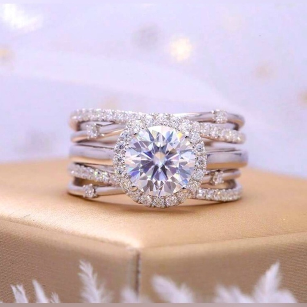 ✨ NWT Elegant Silver diamond Women's wedding engagement Ring Set sz 6